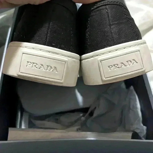 Prada Wheel Cassetta Canvas Sneakers - Picture 5 of 10